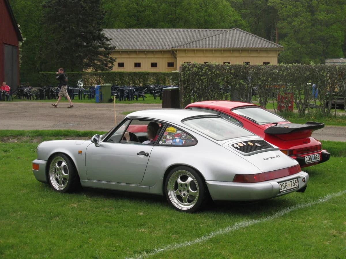 Porsche 911 Carrera RS (964) artwork